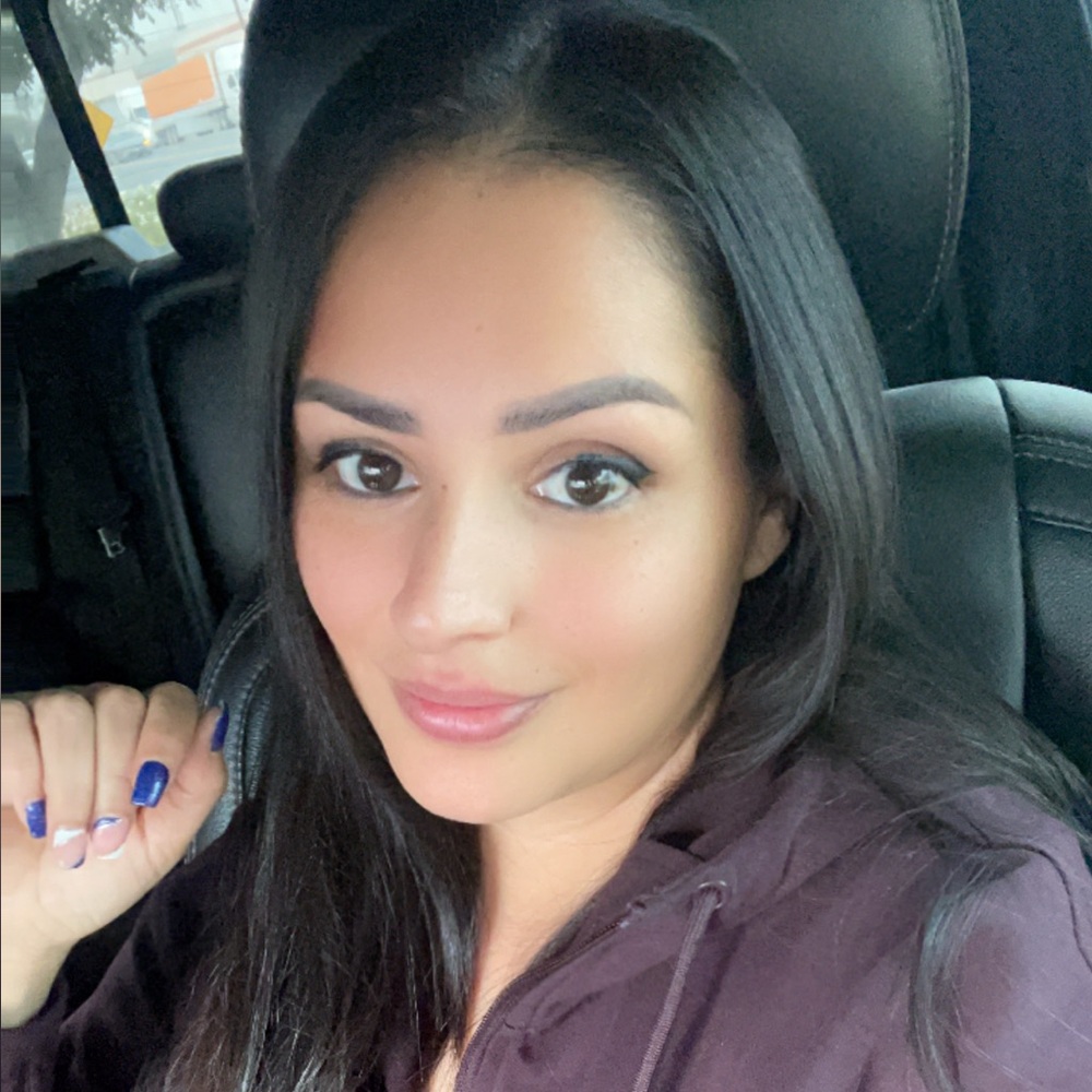 Meet your Posher, Marylou